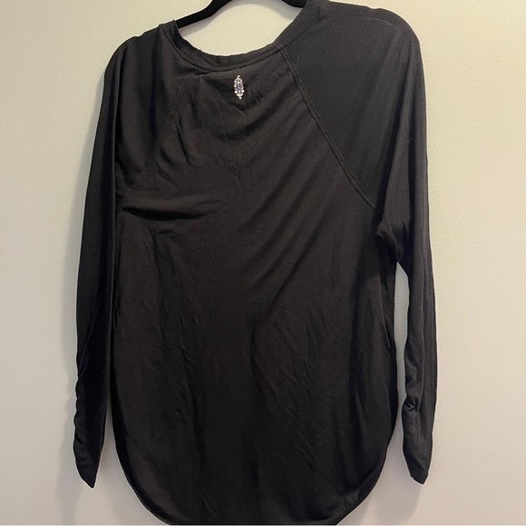 Free People Top Bundle - Picture 3 of 13